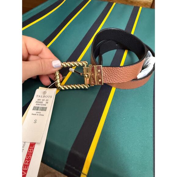 Talbots Women's Brown Black Leather Reversible Belt Size Small NEW NWT - Picture 3 of 8